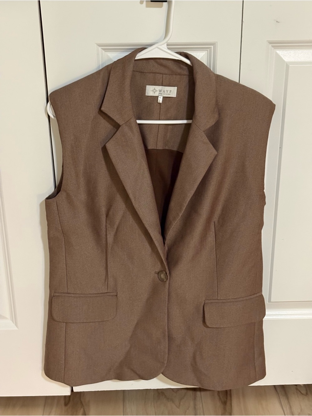 Wayf Brown Sleeveless Blazer Vest